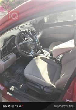 هیوندای ئەلەنترا